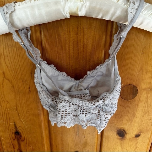 AERIE Lace Bra Medium - Picture 4 of 6